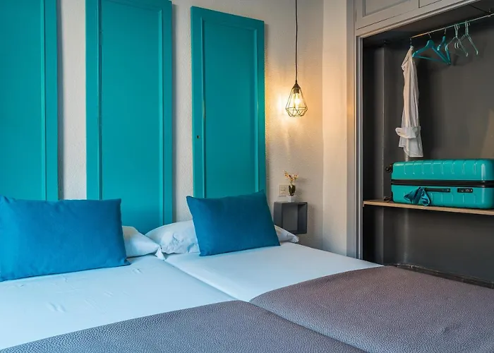 Veronica Centro ゲストハウス 2*