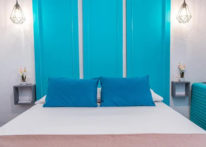 ゲストハウス Veronica Centro 2*